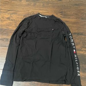 Tommy Hilfiger long sleeve
